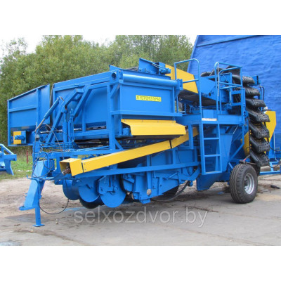 Однорядный картофелеуборочный комбайн Лидчанин-1