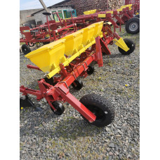Культиватор для обработки высокостебельных культур КРН (с сыпучими удобрениями)